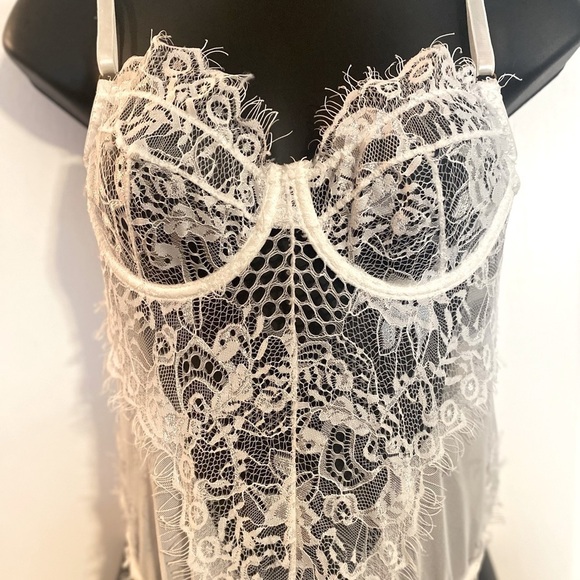“TIC TOC” Hopeless Romantic Lace Mesh Teddy BodySuit - Picture 7 of 16